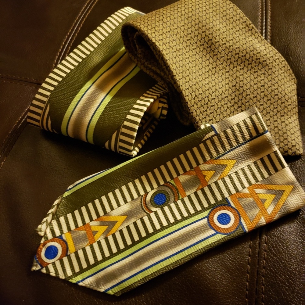 PERRY ELLIS TIE